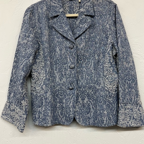 J. Jill Blue Brocade Print Jacket women’s 10P - Picture 2 of 5